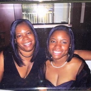 Meet your Posher, Jamila